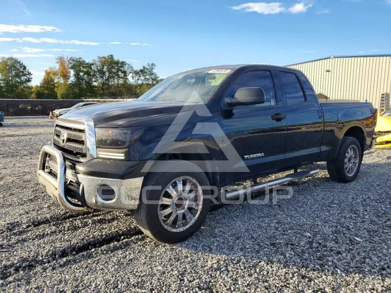 2011 Toyota TUNDRA photo