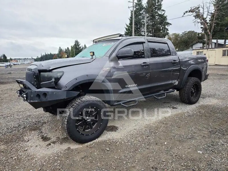 2011 Toyota TUNDRA фото