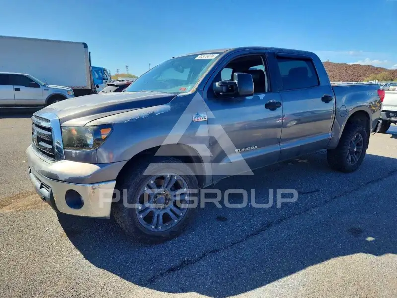2011 Toyota TUNDRA photo