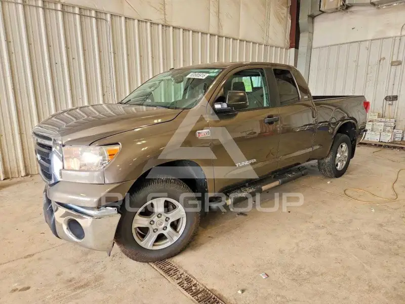 2011 Toyota TUNDRA фото