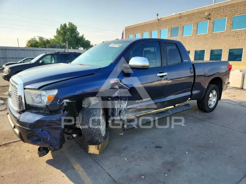 2011 Toyota TUNDRA фото