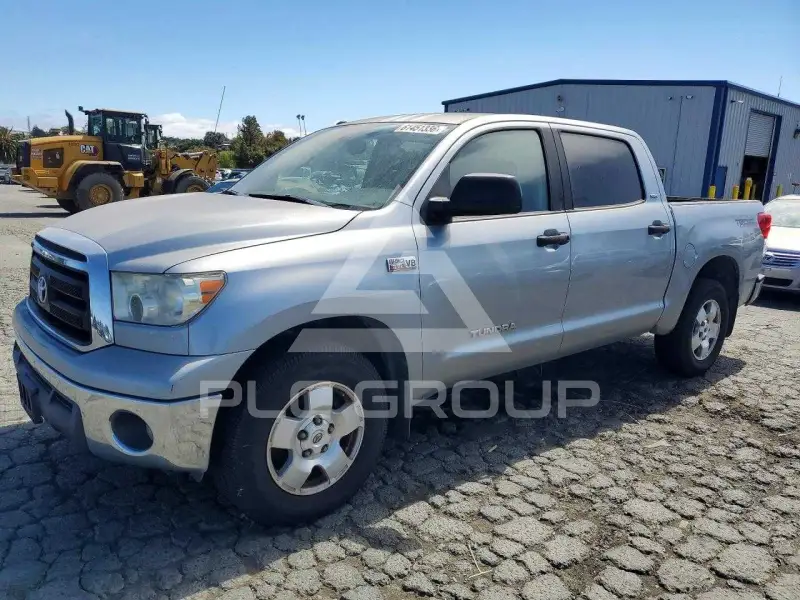2011 Toyota TUNDRA фото