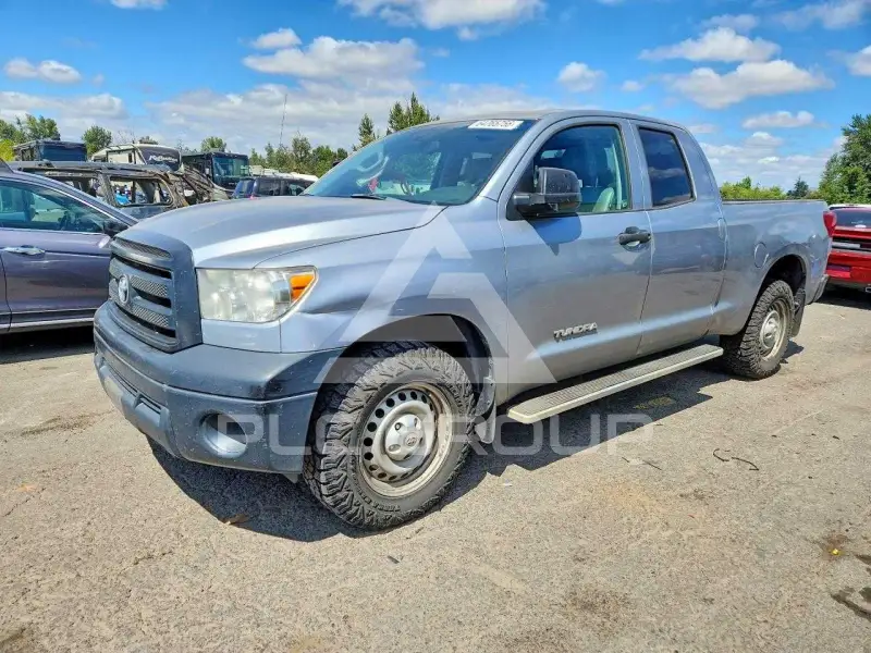 2011 Toyota TUNDRA фото
