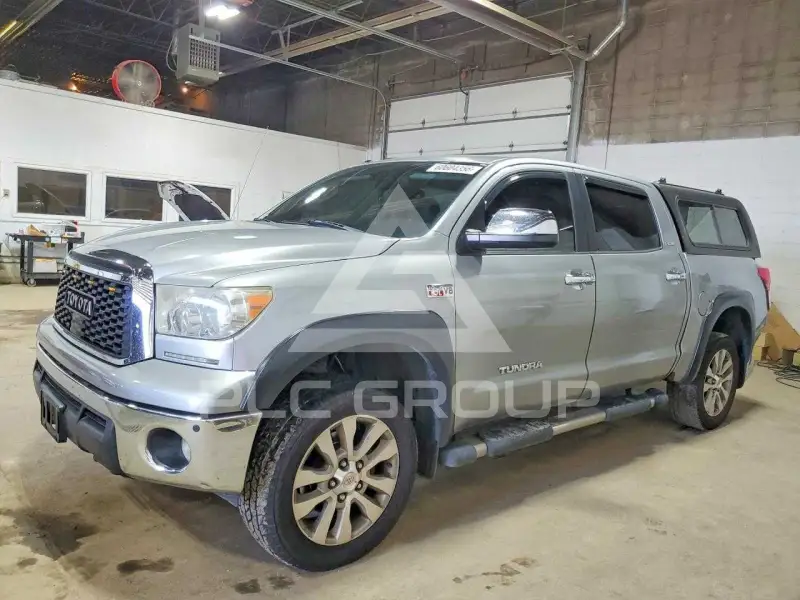 2011 Toyota TUNDRA photo