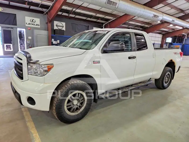 2011 Toyota TUNDRA фото