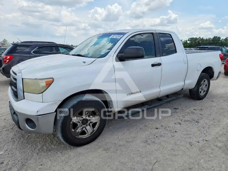 2011 Toyota TUNDRA фото