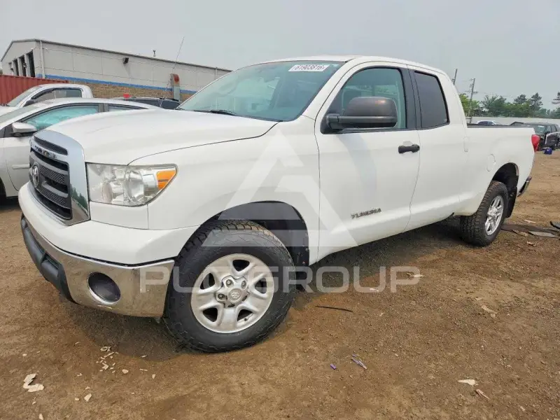 2011 Toyota TUNDRA photo