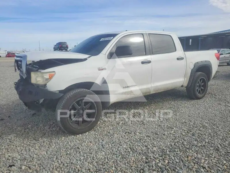 2011 Toyota TUNDRA фото