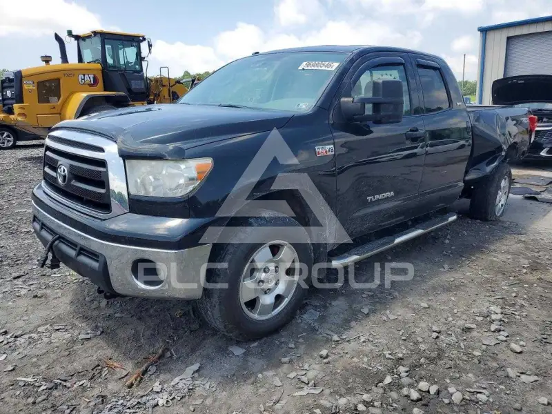 2011 Toyota TUNDRA photo