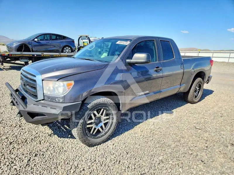 2011 Toyota TUNDRA фото