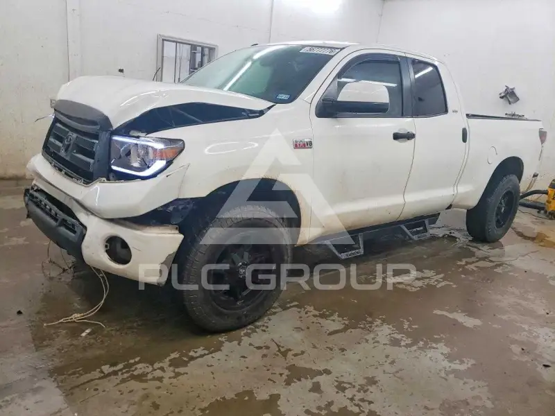 2011 Toyota TUNDRA photo