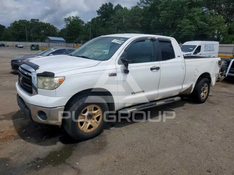 2011 Toyota TUNDRA photo