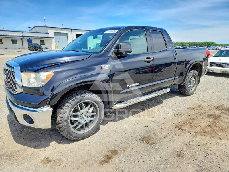 2011 Toyota TUNDRA фото