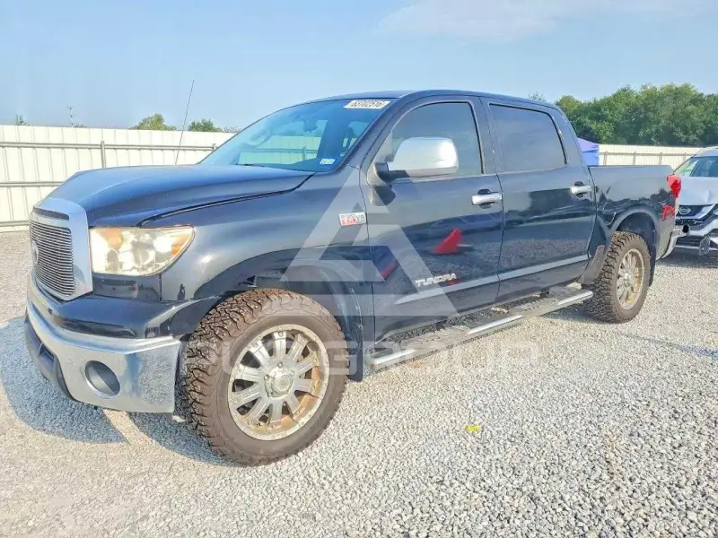 2011 Toyota TUNDRA фото