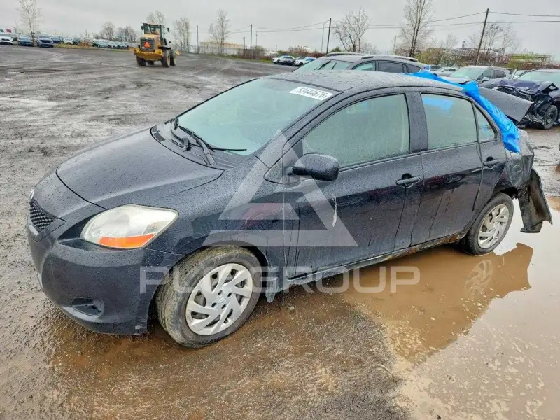2011 Toyota YARIS фото