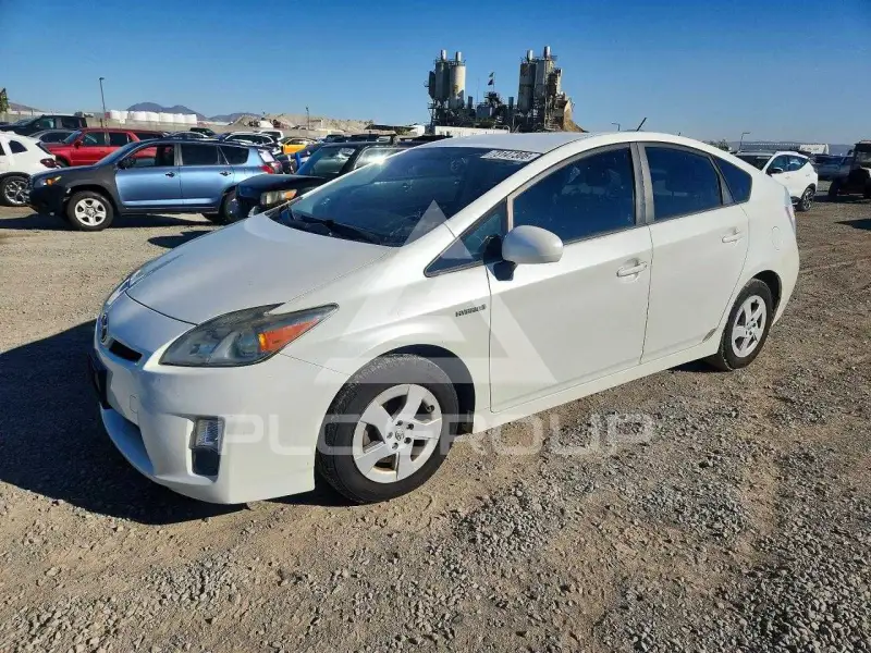 2011 Toyota PRIUS photo