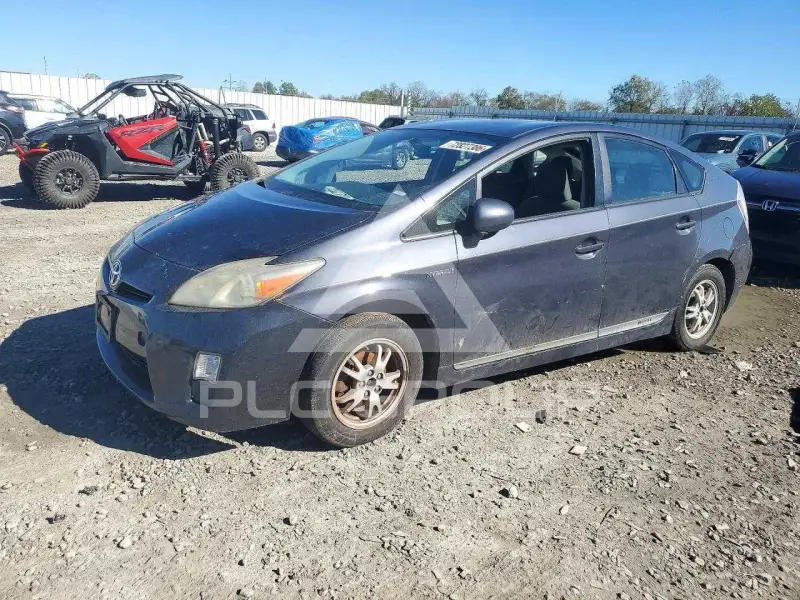 2011 Toyota PRIUS фото