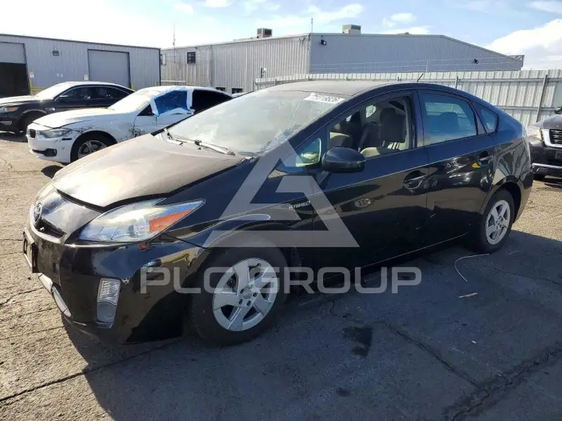 2011 Toyota PRIUS фото