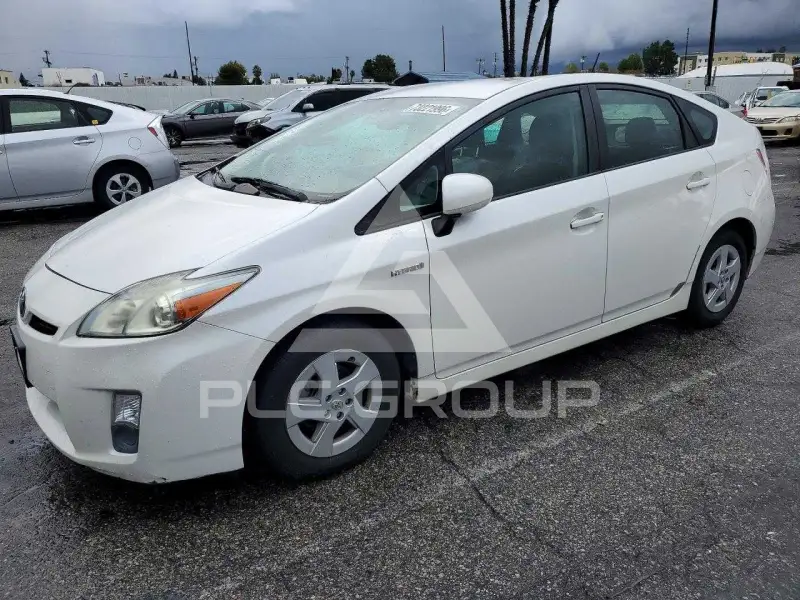 2011 Toyota PRIUS photo