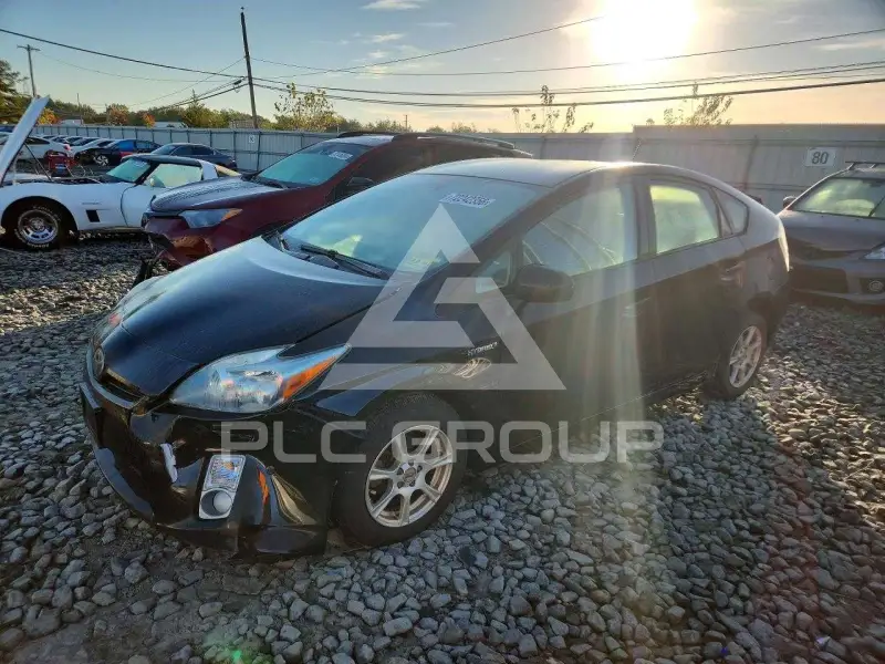 2011 Toyota PRIUS фото