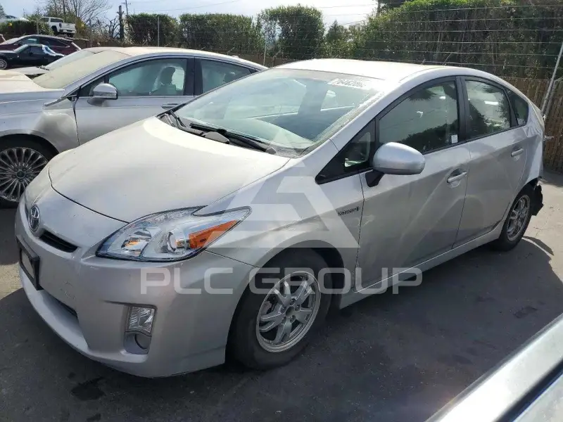 2011 Toyota PRIUS photo