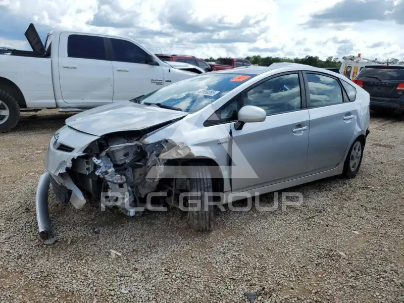 2011 Toyota PRIUS фото