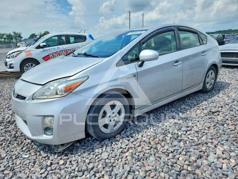 2011 Toyota PRIUS photo