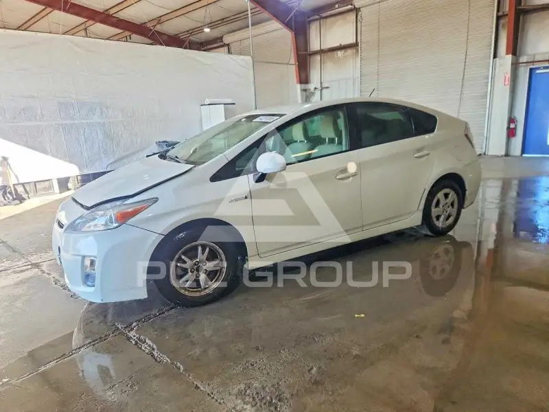 2011 Toyota PRIUS photo