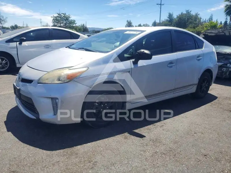 2011 Toyota PRIUS фото
