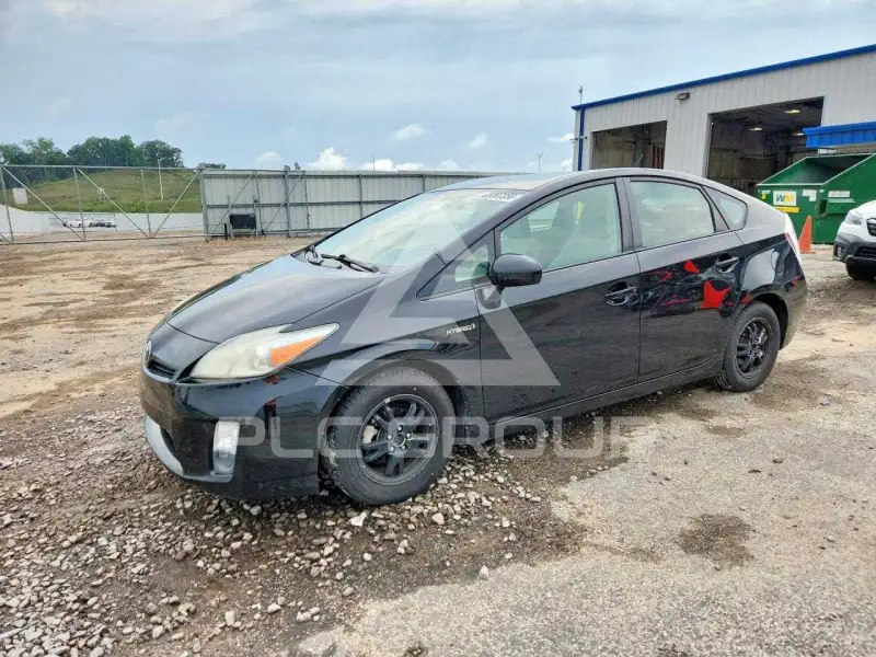 2011 Toyota PRIUS фото