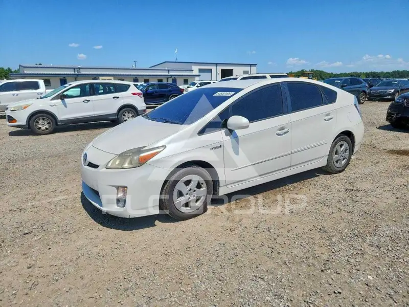 2011 Toyota PRIUS photo