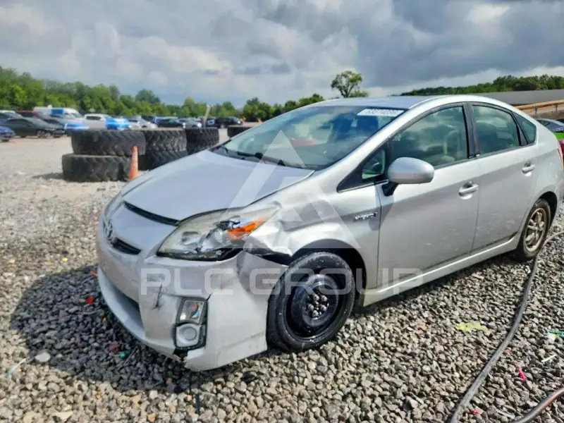 2011 Toyota PRIUS photo