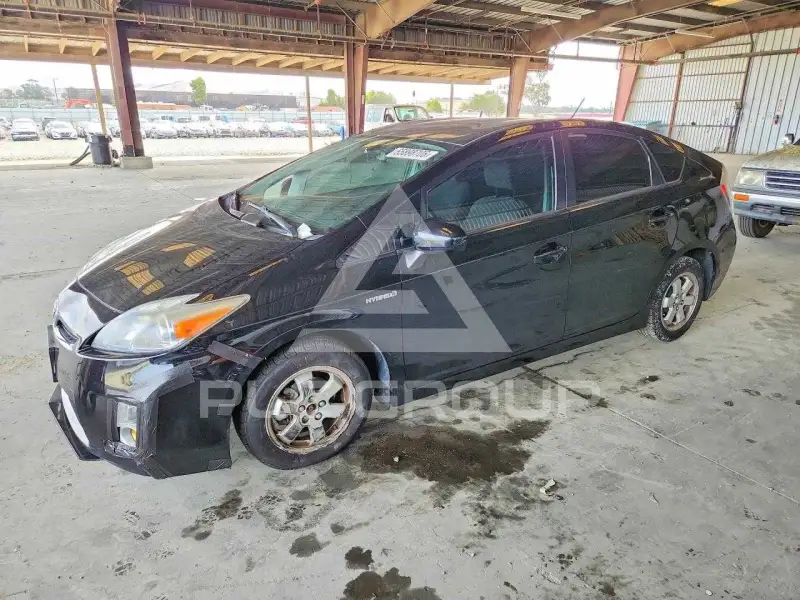 2011 Toyota PRIUS photo