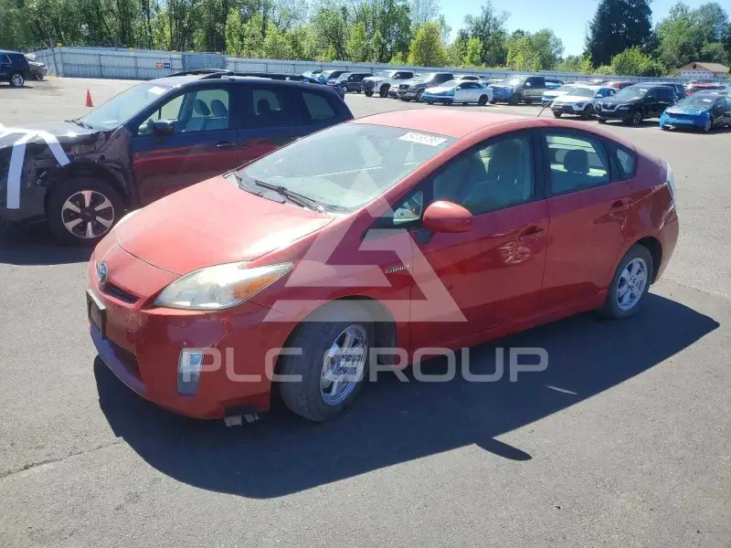 2011 Toyota PRIUS фото