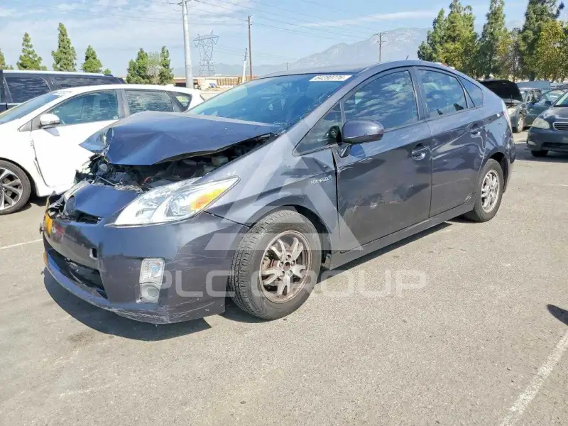 2011 Toyota PRIUS photo