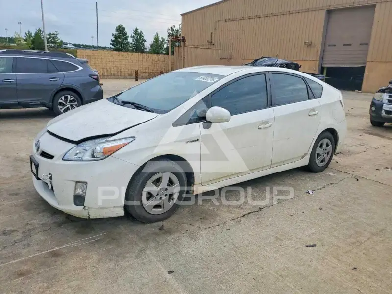 2011 Toyota PRIUS photo