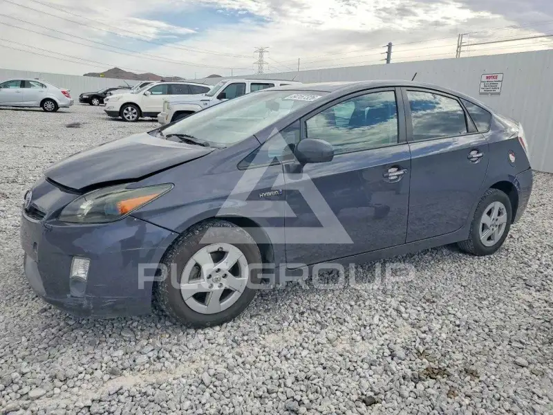 2011 Toyota PRIUS photo