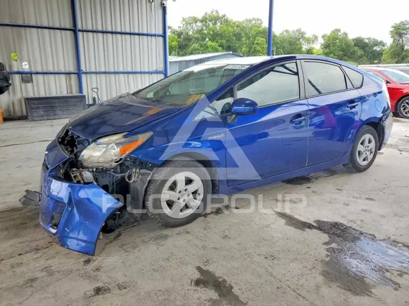 2011 Toyota PRIUS photo