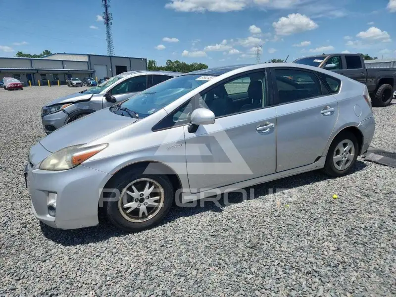 2011 Toyota PRIUS photo