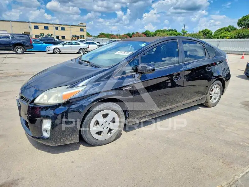 2011 Toyota PRIUS photo