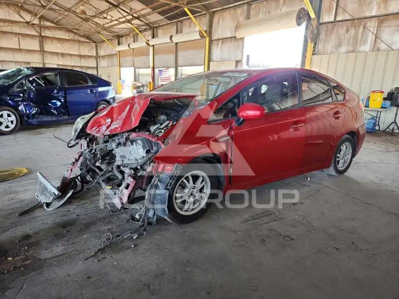 2011 Toyota PRIUS фото
