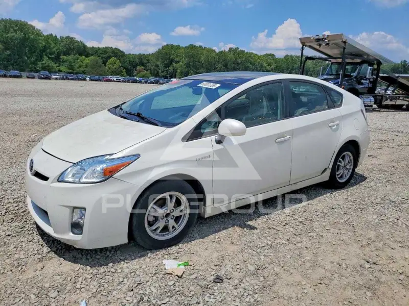 2011 Toyota PRIUS photo