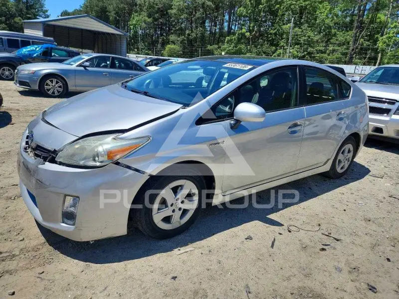 2011 Toyota PRIUS photo