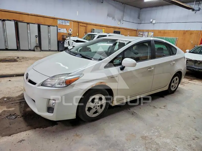2011 Toyota PRIUS photo