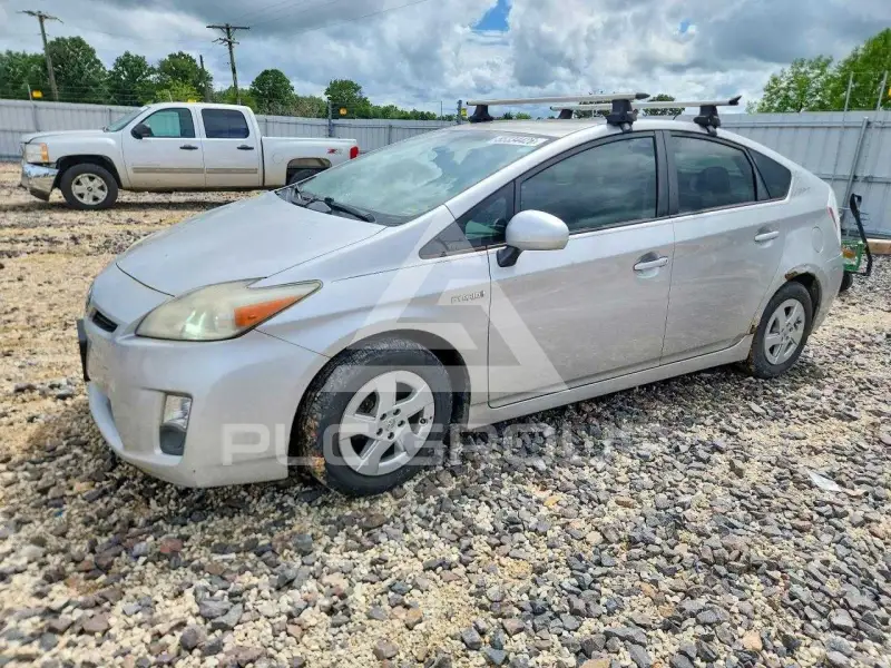 2011 Toyota PRIUS фото