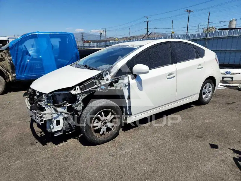 2011 Toyota PRIUS фото