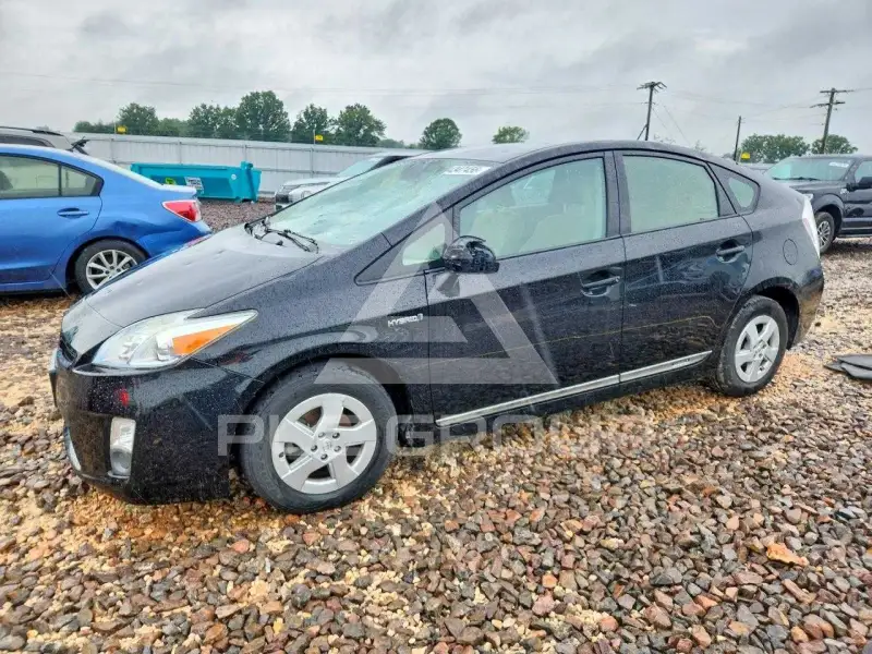 2011 Toyota PRIUS photo