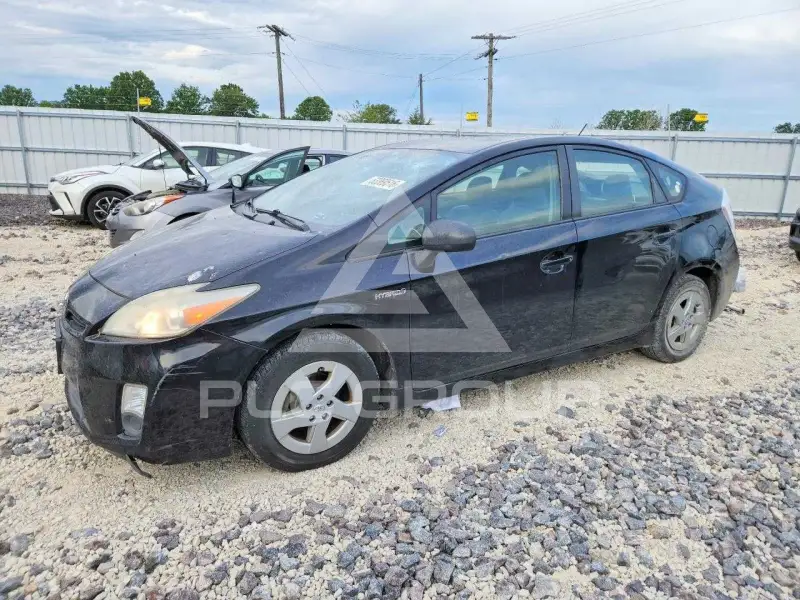 2011 Toyota PRIUS фото