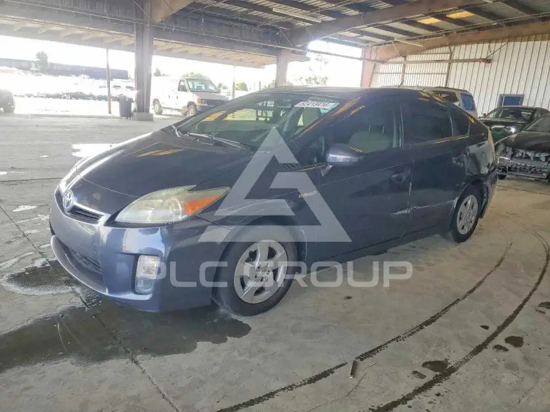 2011 Toyota PRIUS фото