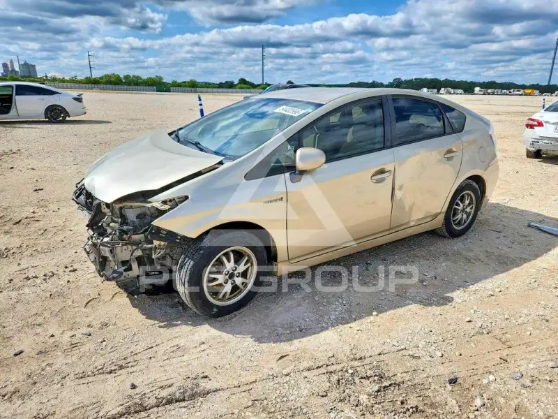 2011 Toyota PRIUS фото